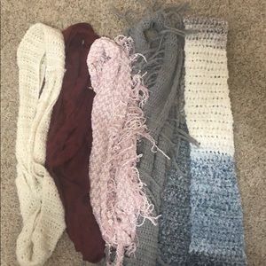 Miscellaneous fashion Scarves